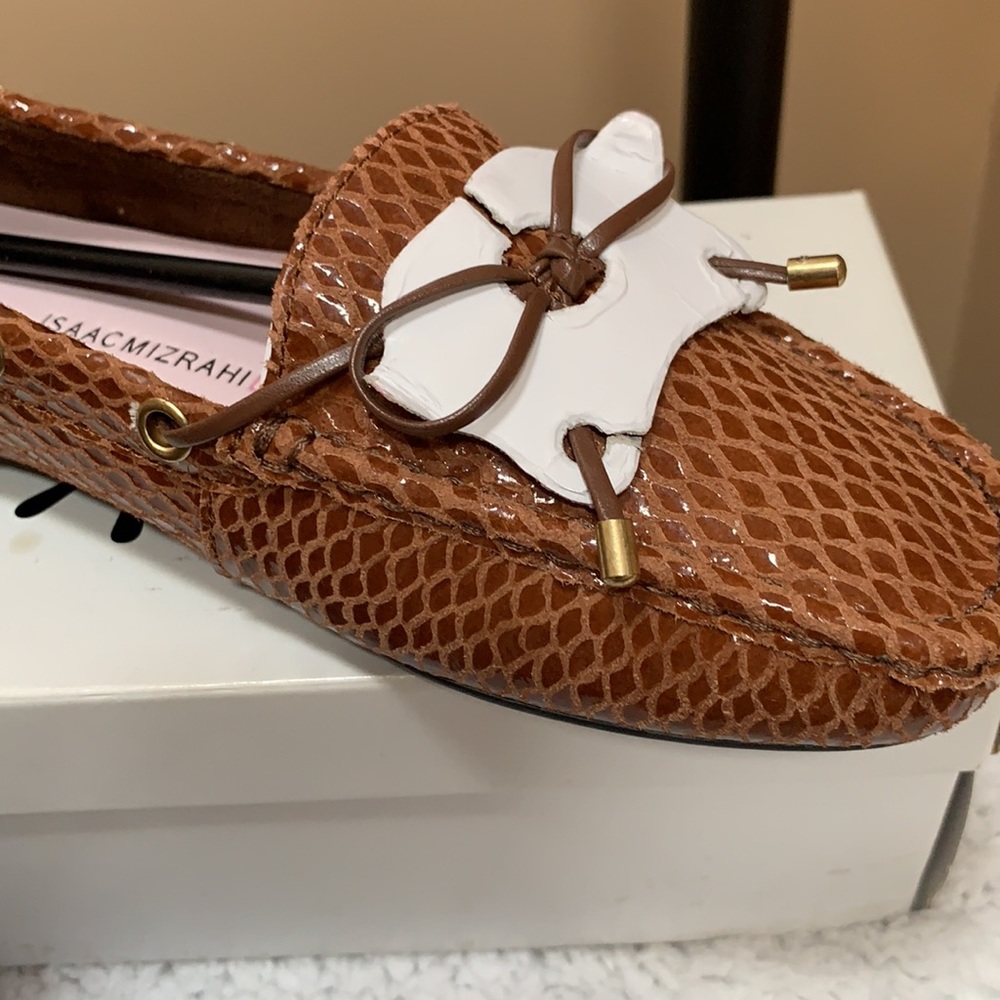 6 wide Isaac mizrahi loafer chestnut - Picture 10 of 11